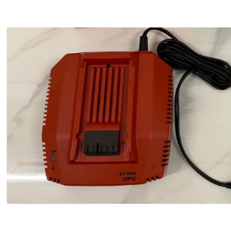 Multi-Voltage Fast Charger C 4 - Power Tools Toolstation review and price